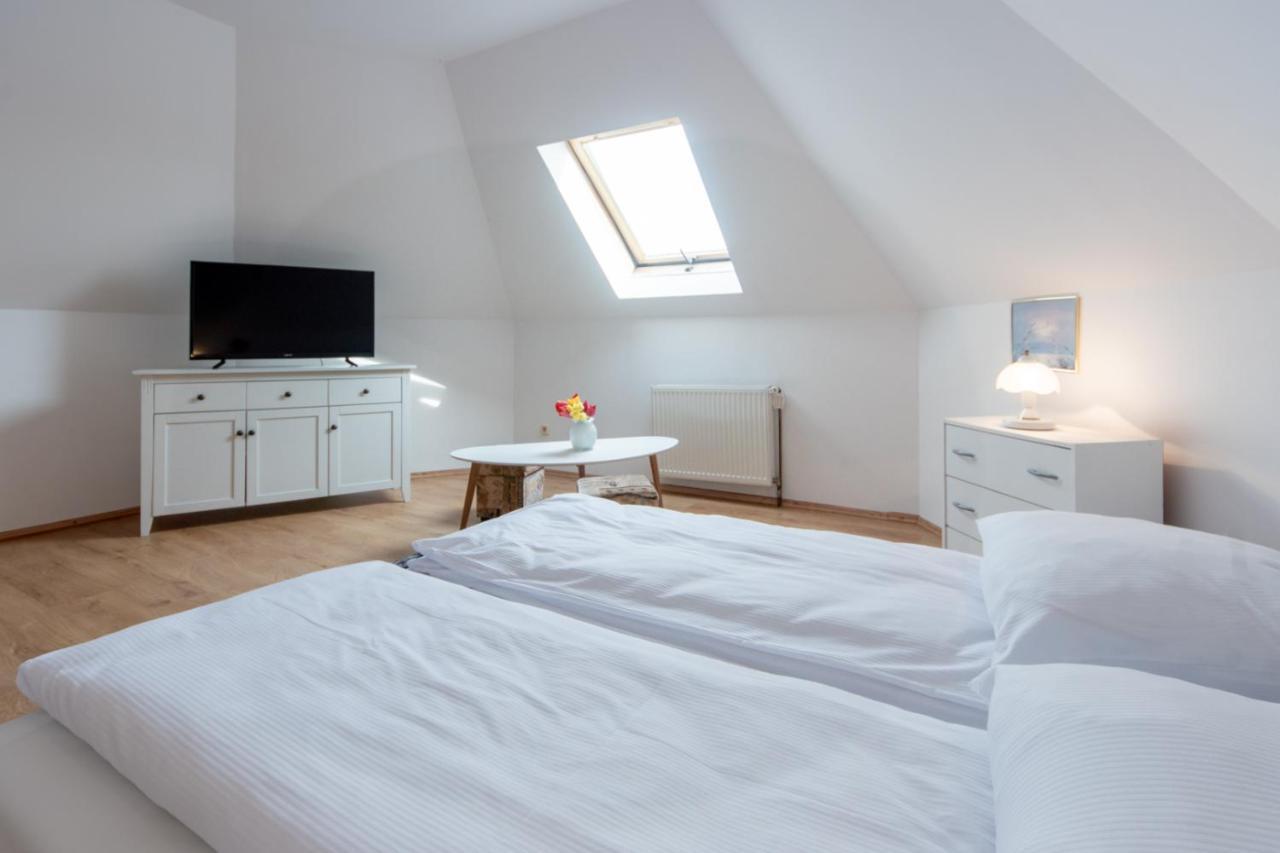 Bed & Breakfast Dobre Smaki At Wczasowa8 Sea *